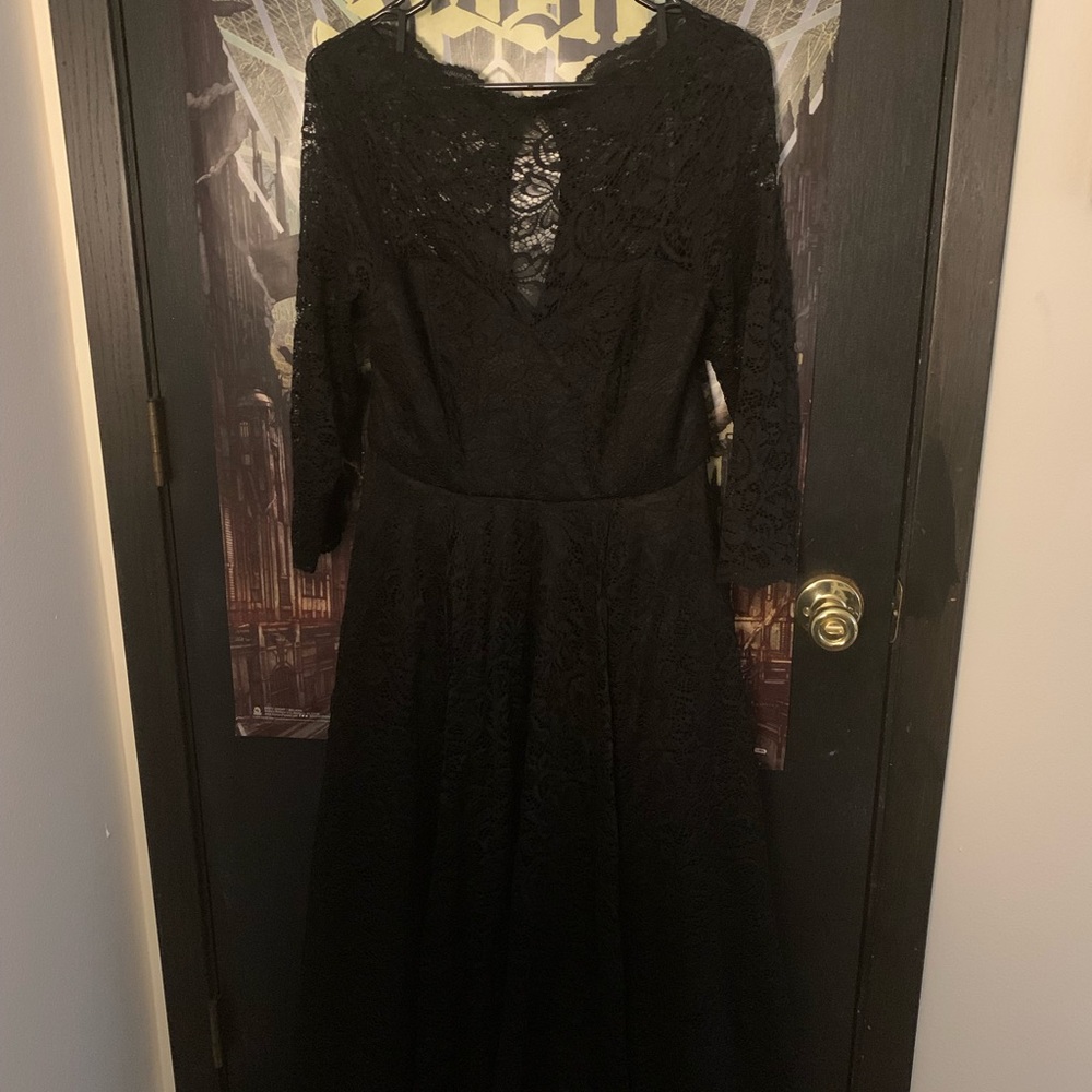 Torrid Special Occasion Black Lace Midi Dress